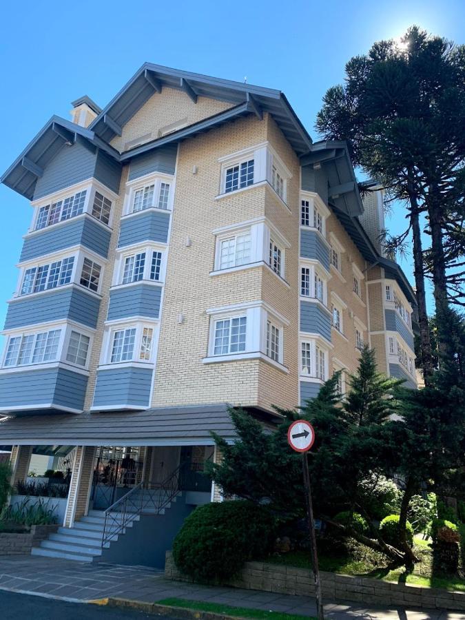 Apartamento junto à Rua Coberta, recém decorado Gramado Exterior foto